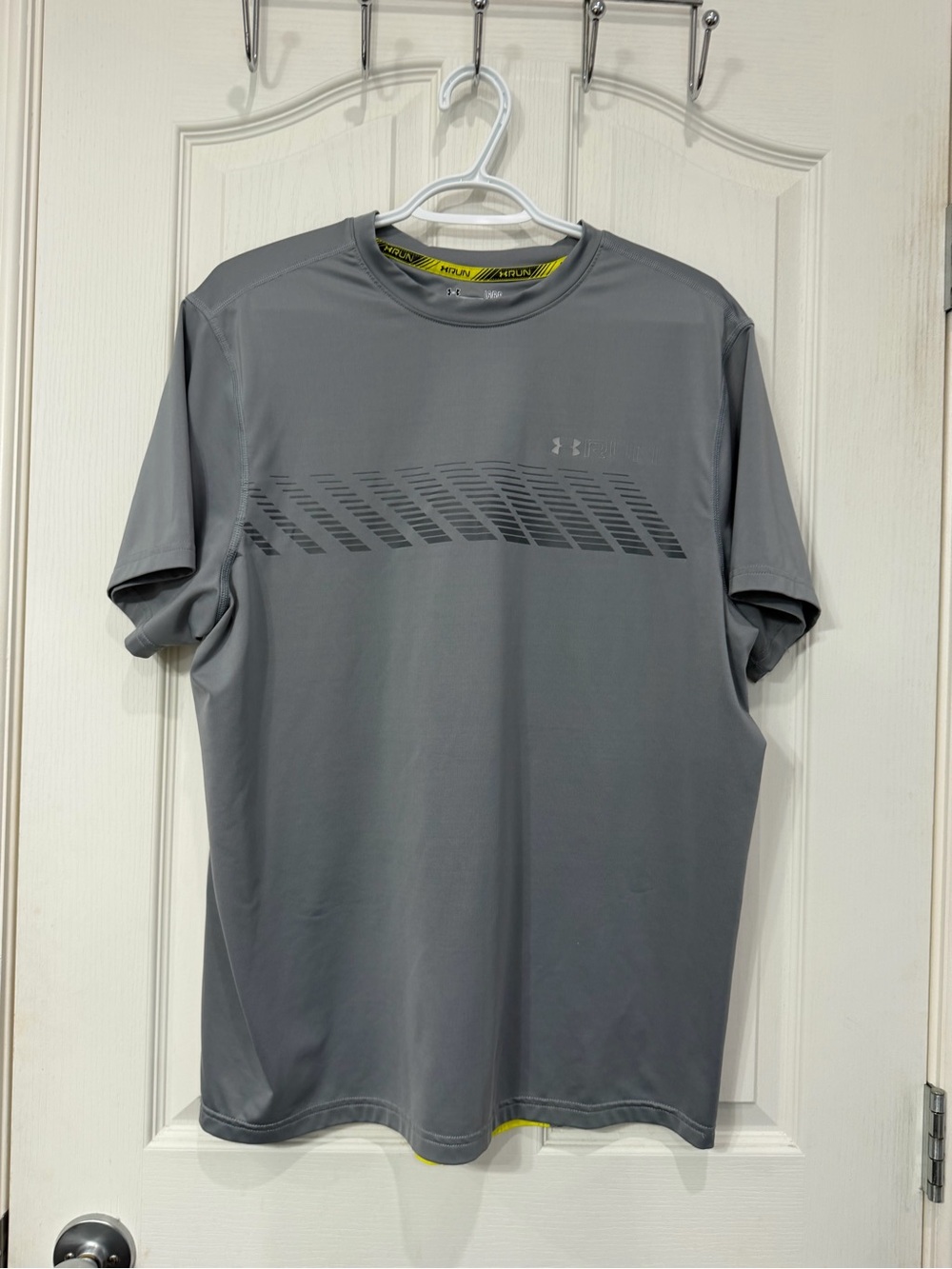 Under Armour Gray Short Sleeve Performance Tee with Subtle Graphic